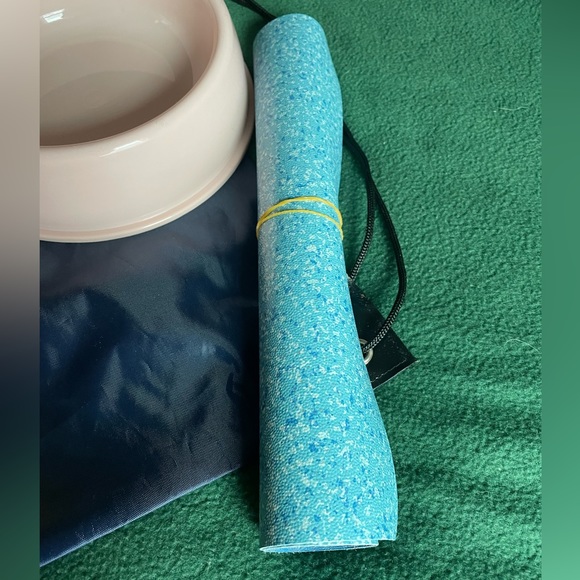 Disney Dog Travel Set - Picture 6 of 9